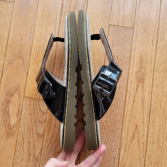 Dr Doc Martens Doria Black Patent Leather Flip Flop Sandal 9 - Picture 6 of 12